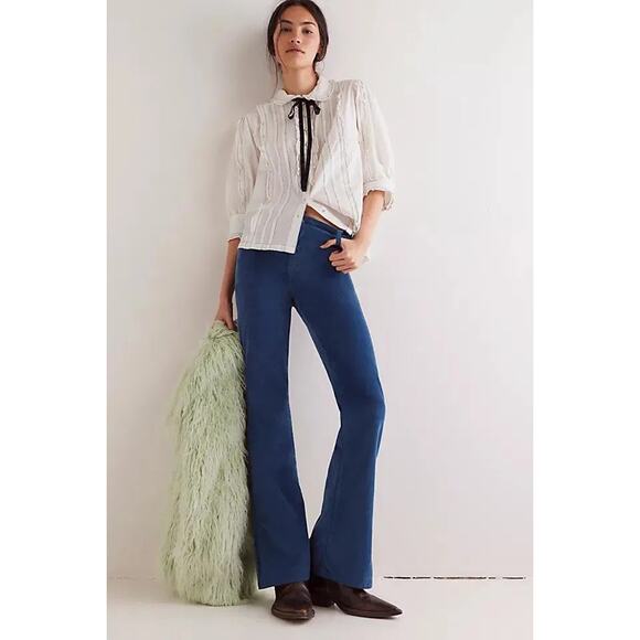 New FREE PEOPLE We The Free Level Up Slit Cord Jeans $98 SIZE 30 Majolica Blue - Picture 1 of 6